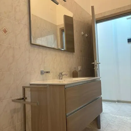 Apartment Sweet *